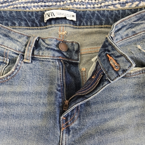 Zara Womens Slim Distressed High Rise Jean Size 2 - Picture 9 of 13